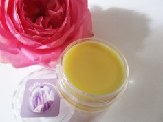 Baume à lèvres Rose, Acacia, Camélia hydratant et réparateur