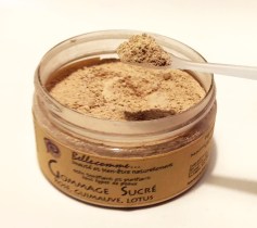 Gommage sucré. Rose, Guimauve, Lotus. 30g