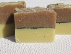 Shampoing solide Hibiscus, Ylang, beurre de cacao